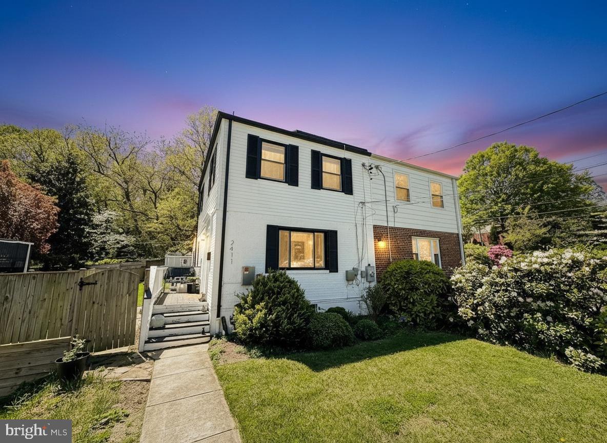 2411 Riverview Terrace, Alexandria