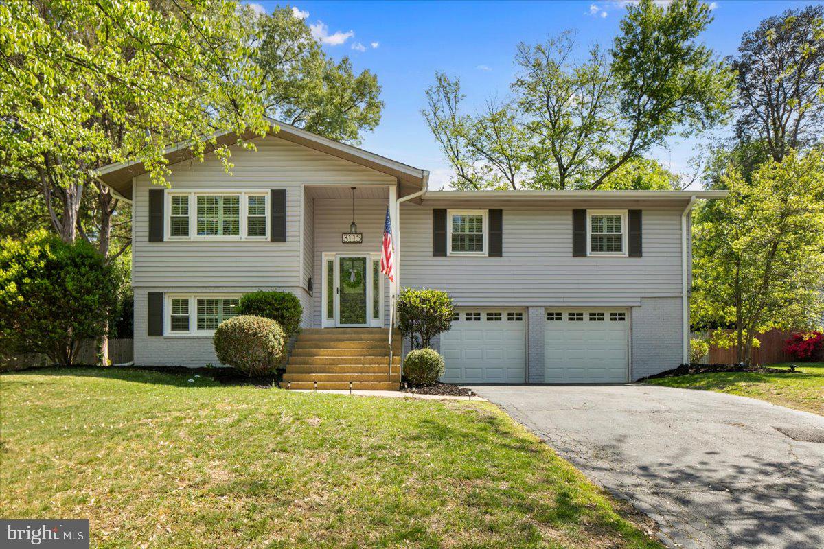 3115 Little Creek Lane, Alexandria