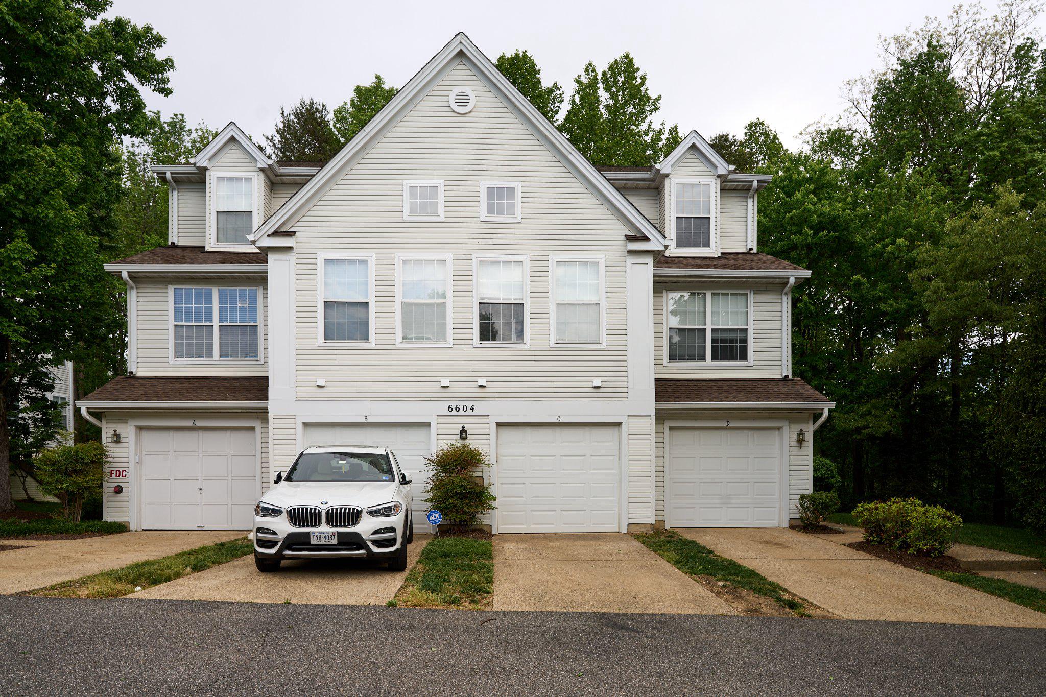 6604 Netties Lane #1201, Alexandria