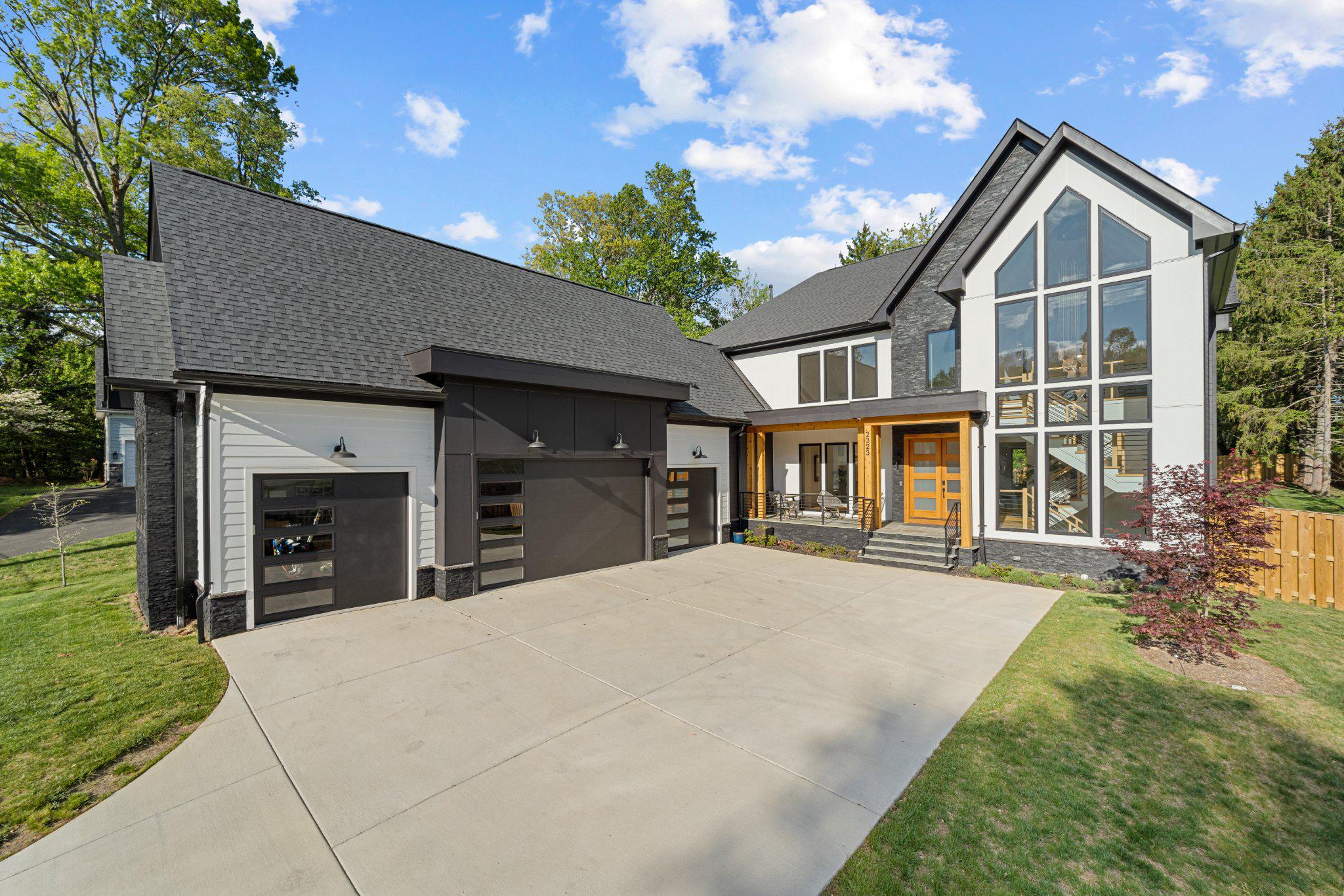 2323 Stryker Avenue, Vienna