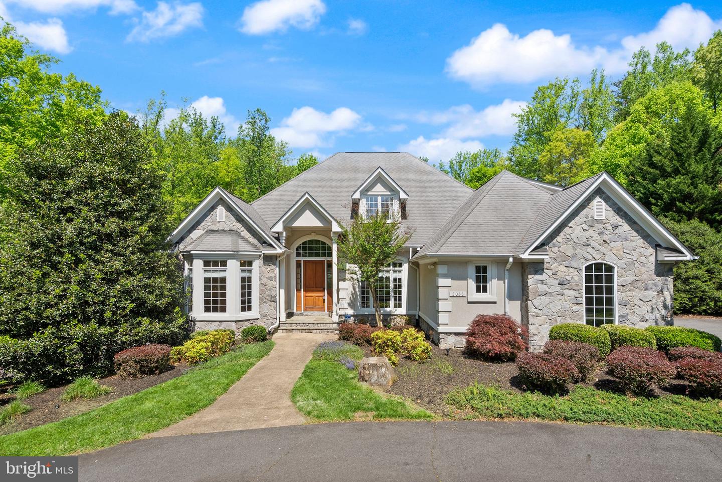 5033 Huntwood Manor Drive, Fairfax