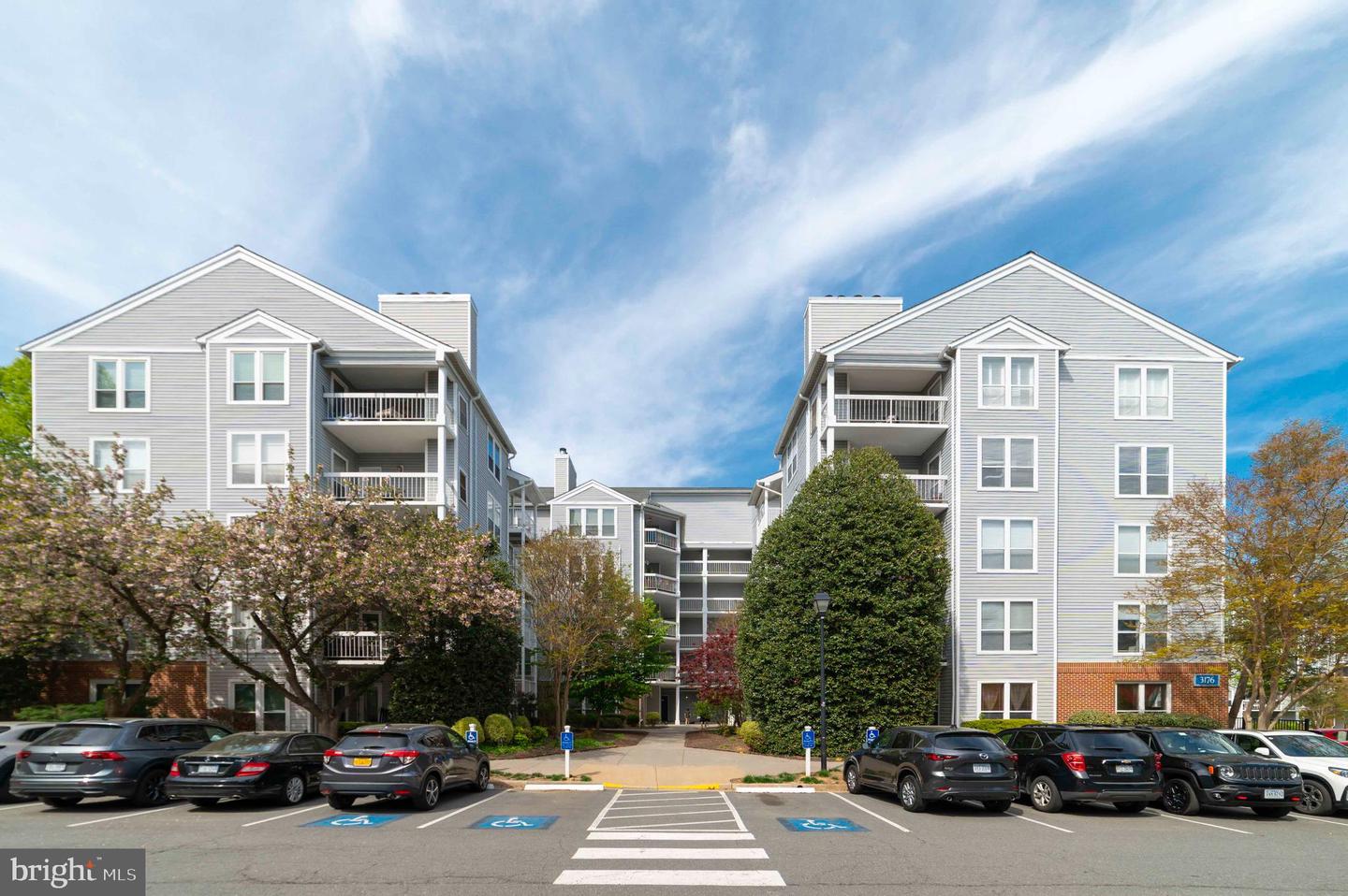 3176 Summit Square Drive #4-D3
