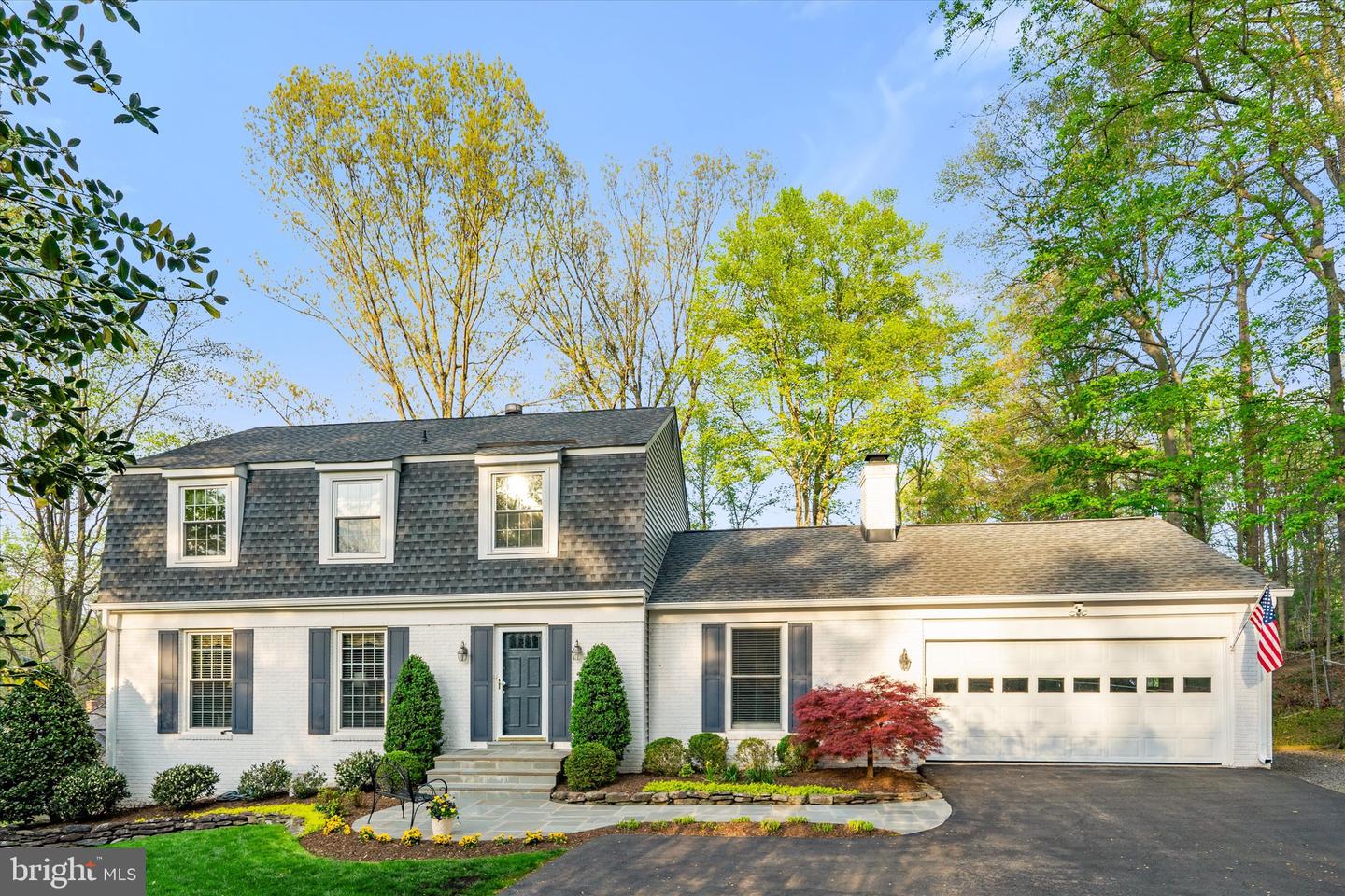 4949 Sabra Lane, Annandale