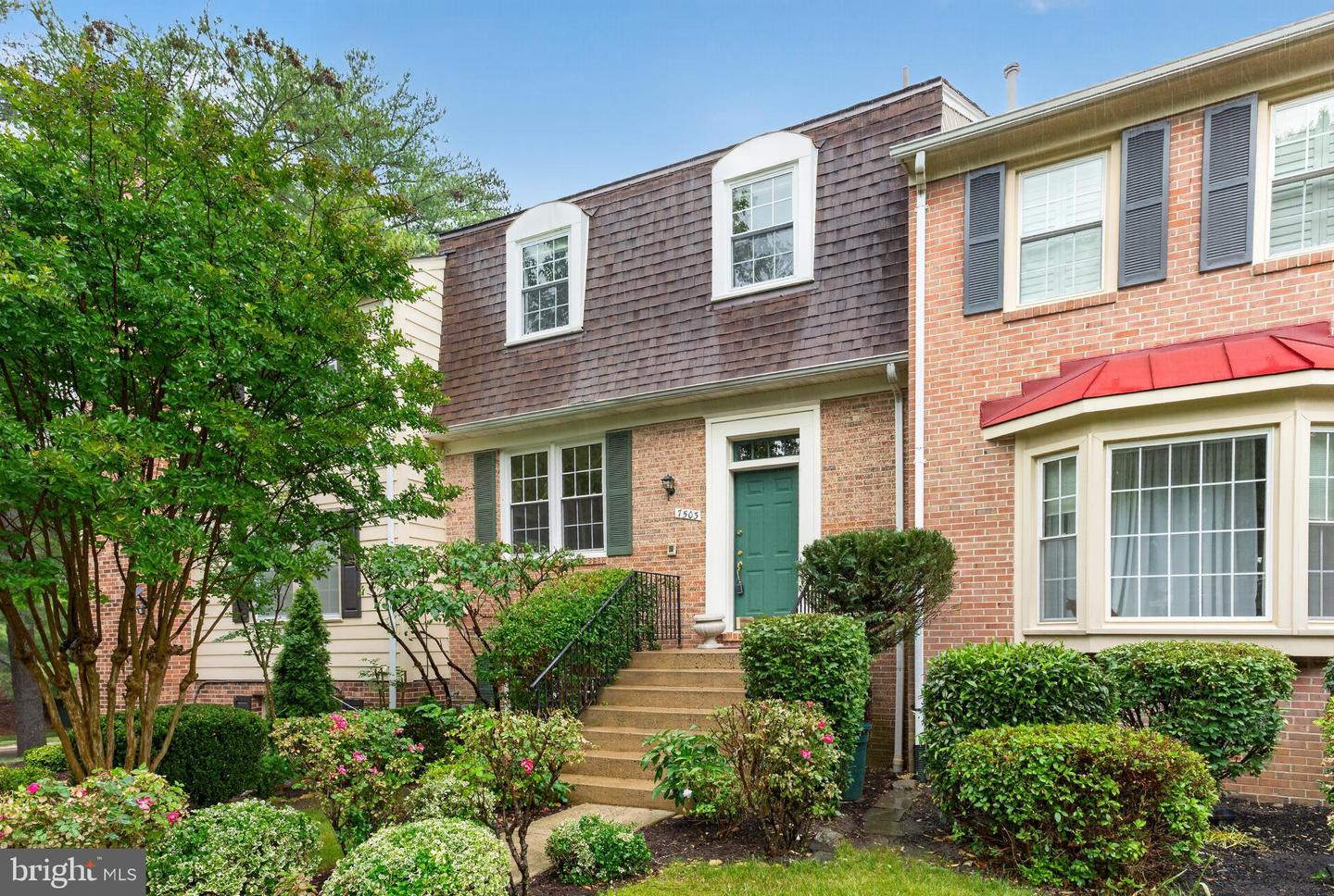 7503 Amesbury Court, Alexandria