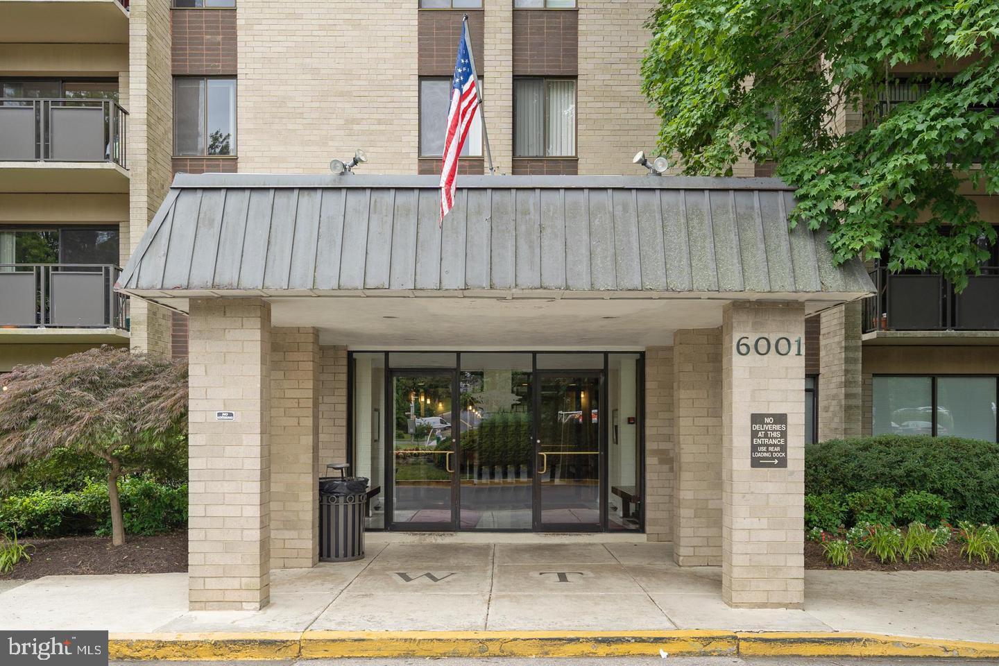 6001 Arlington Boulevard #423