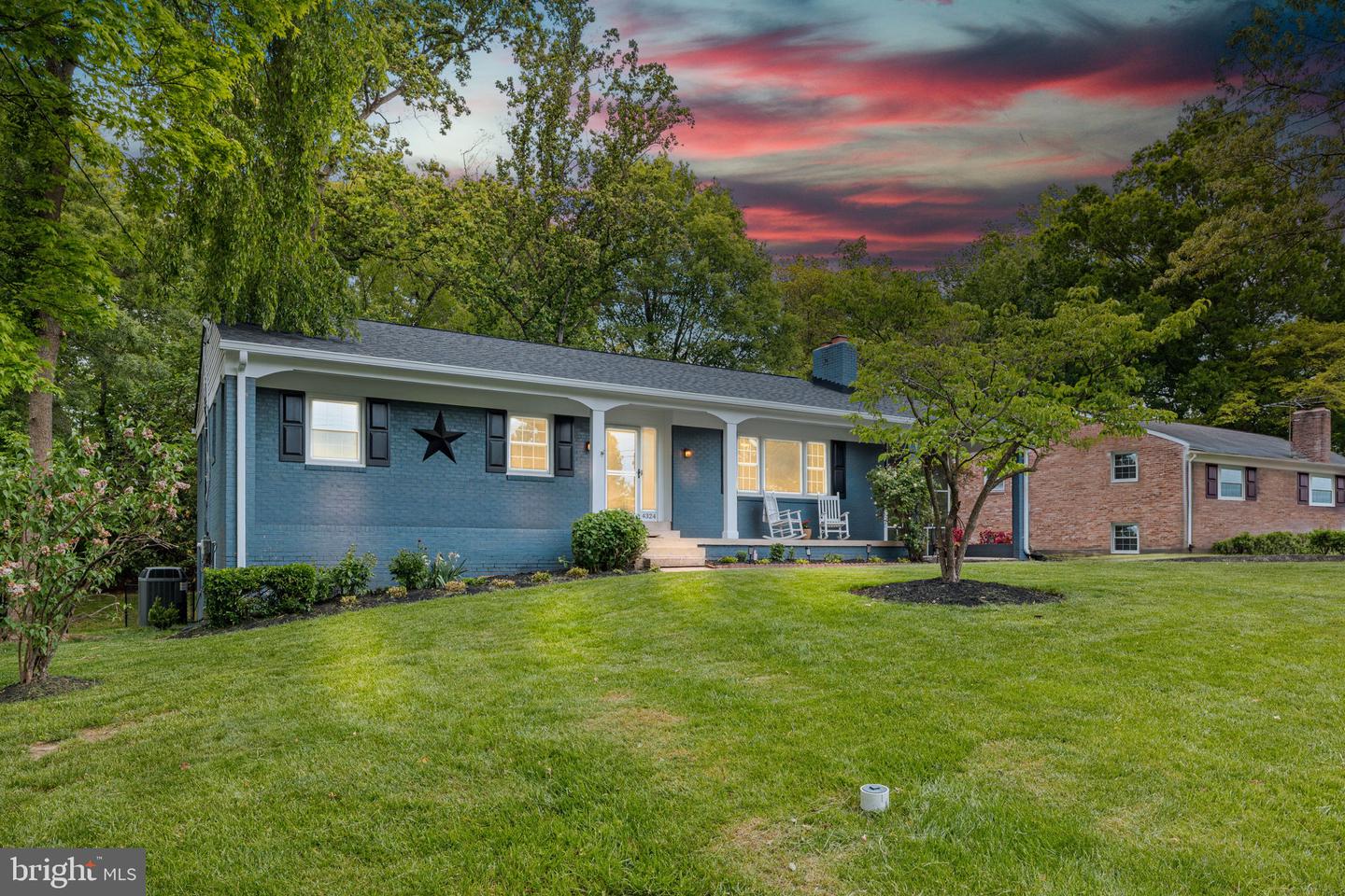 4324 Jackson Place, Alexandria