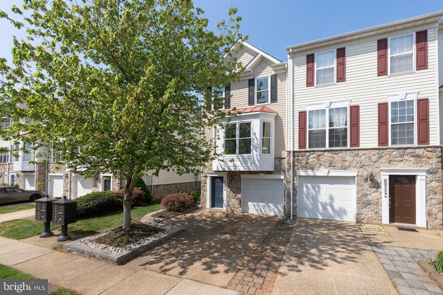 6954 Banchory Court, Alexandria