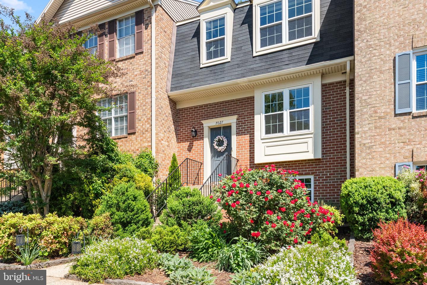 7027 Solomon Seal Court