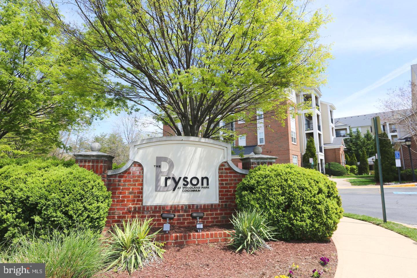 12958 Centre Park Circle #220, Herndon