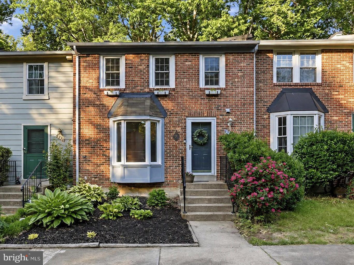 5723 Walnut Wood Lane, Burke