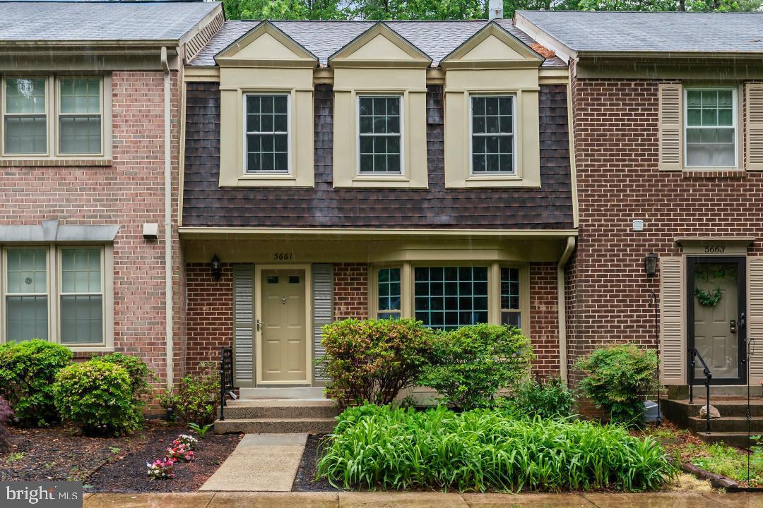 5661 Chelmsford Court