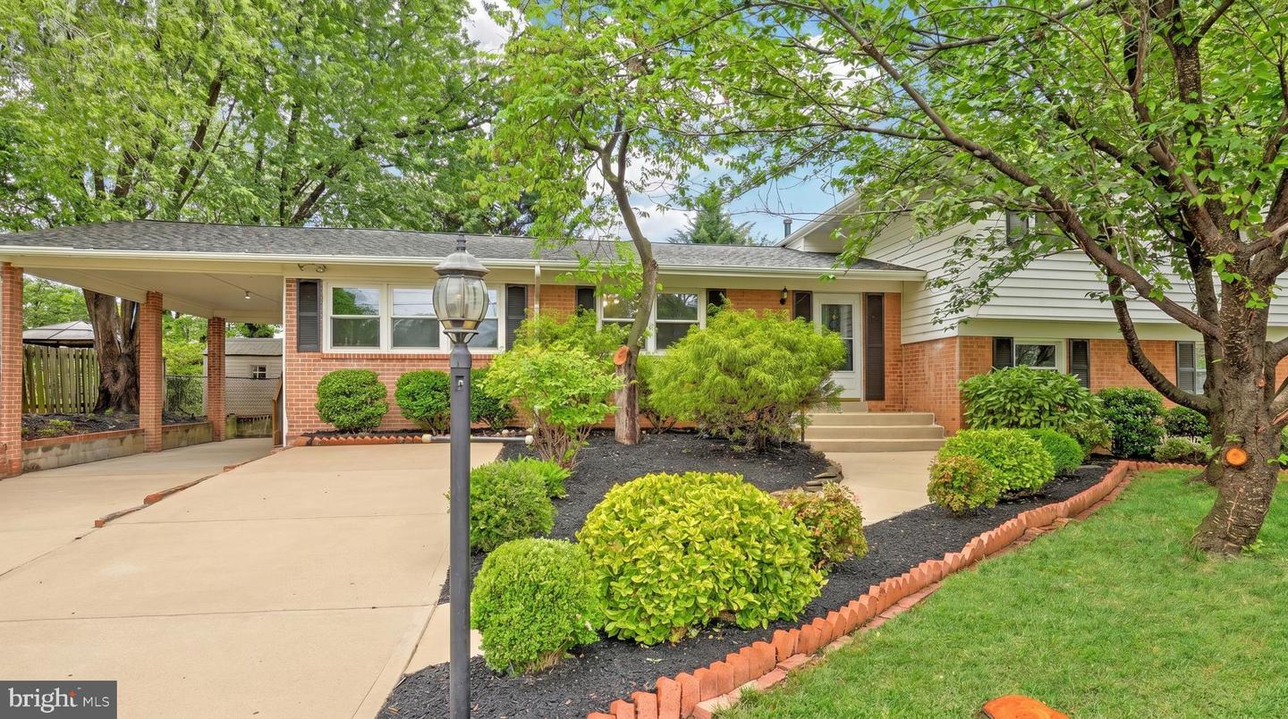 6530 Ashlawn Court, Springfield