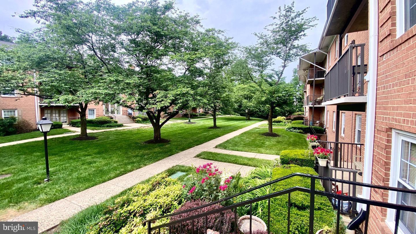 3330 Spring Lane #d-10
