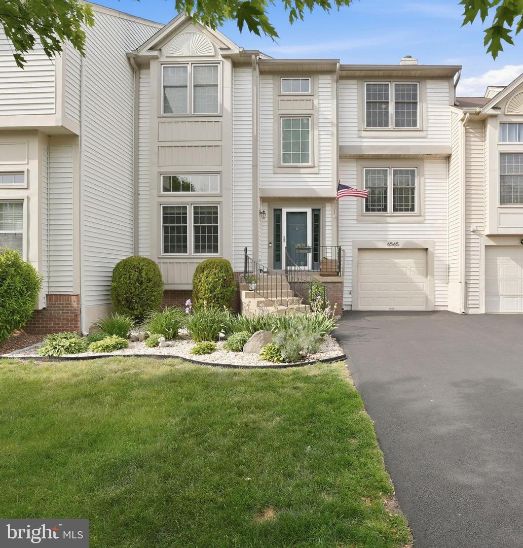 6565 Palisades Drive, Centreville