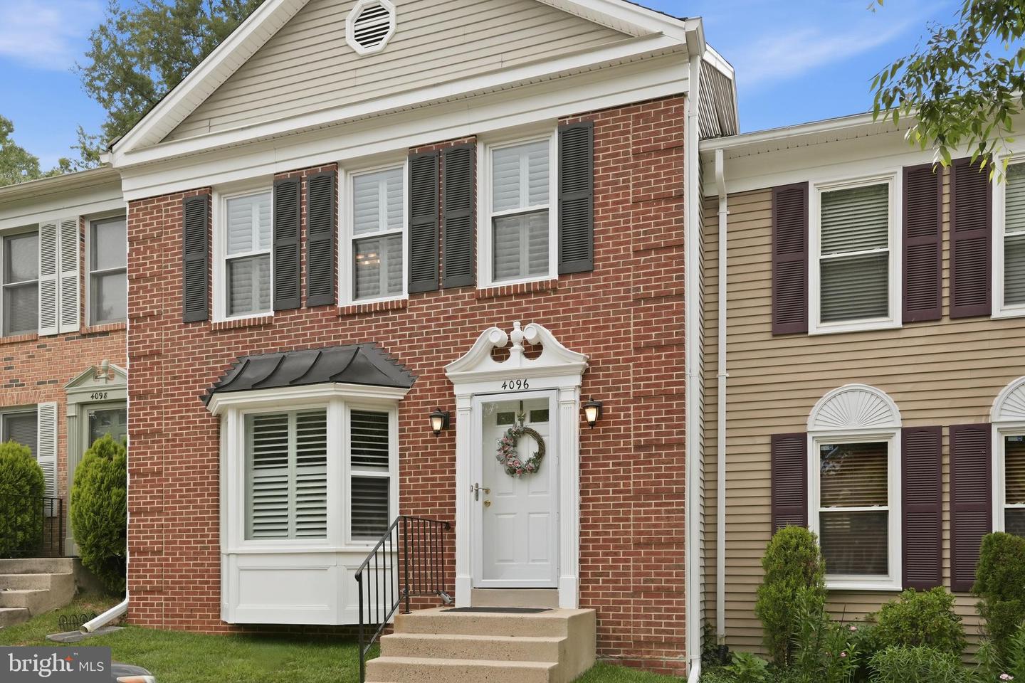 4096 Championship Court, Annandale