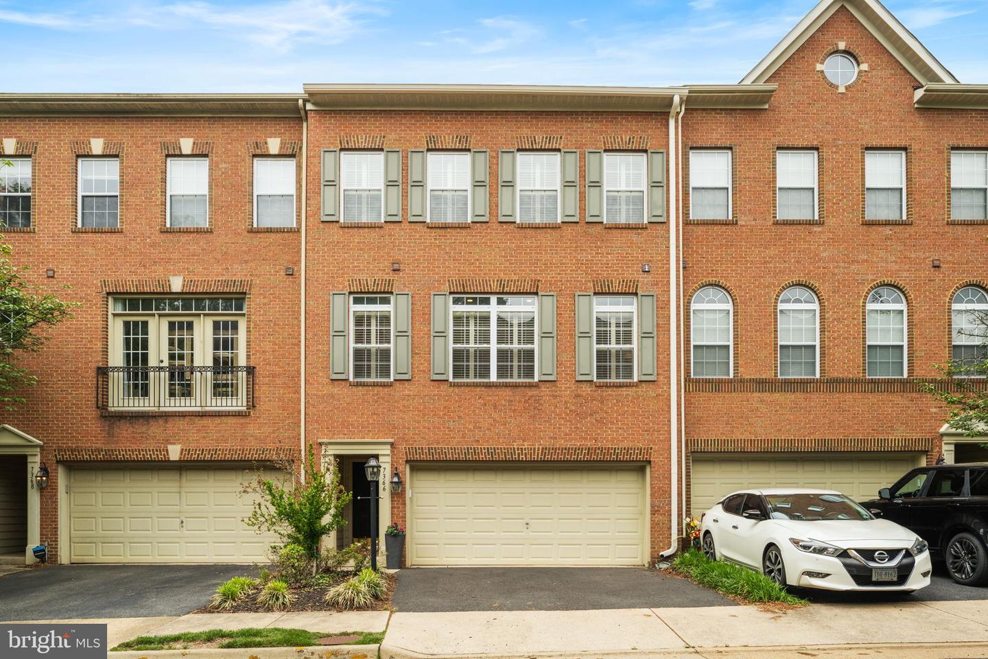 7366 Stream Bluff Way, Springfield