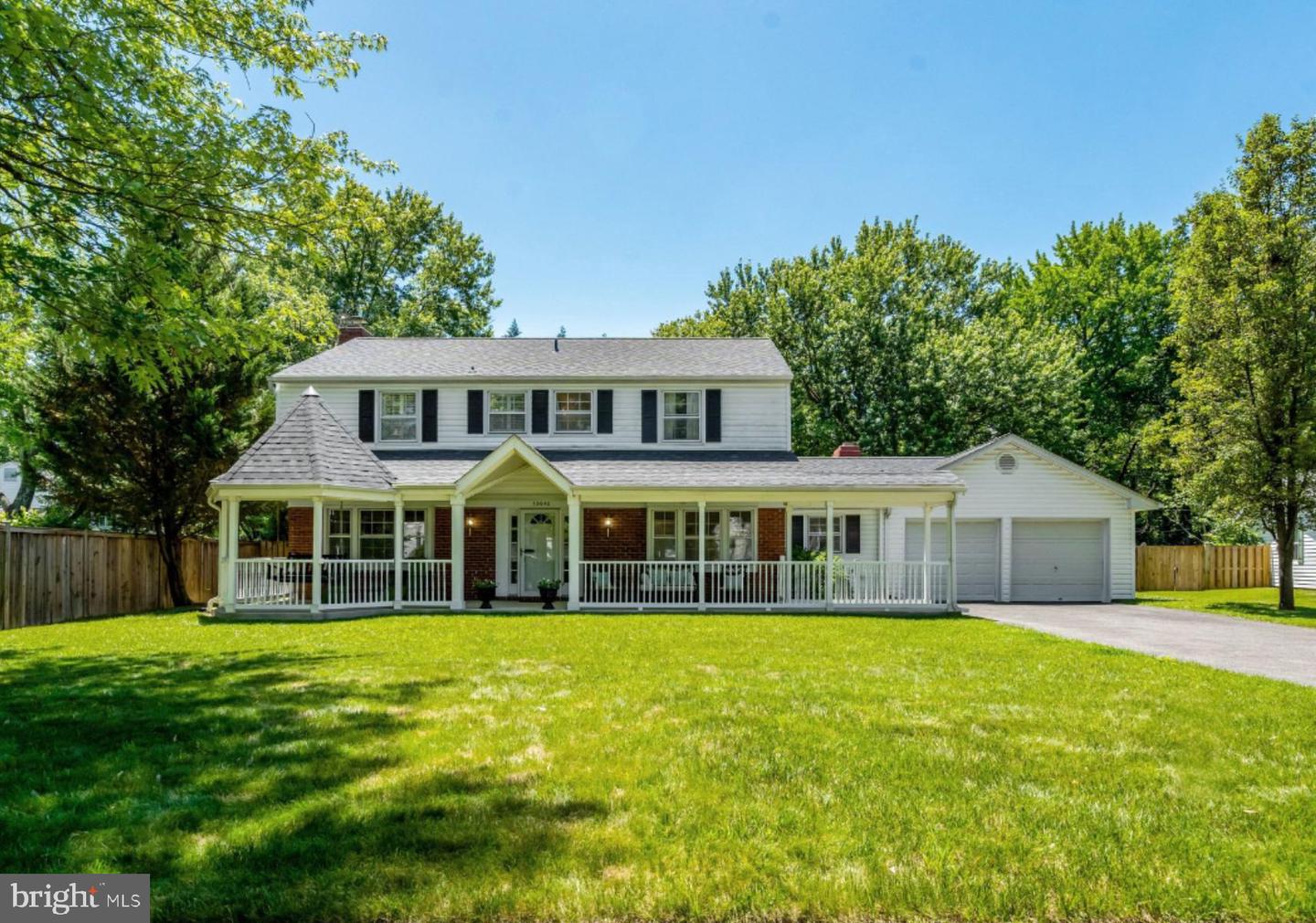 13042 Maple View Lane