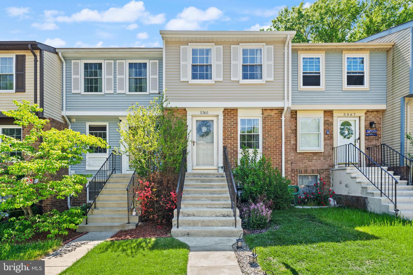 5365 Harbor Court Drive, Alexandria