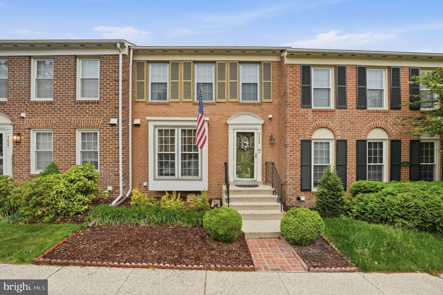 5629 Ridge View Drive, Alexandria
