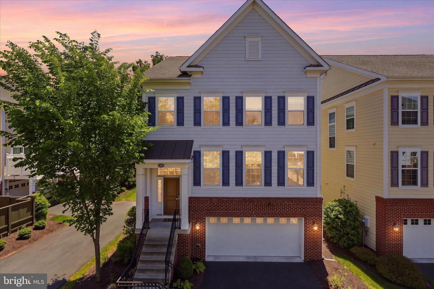 4432 Manor Oak Lane, Fairfax