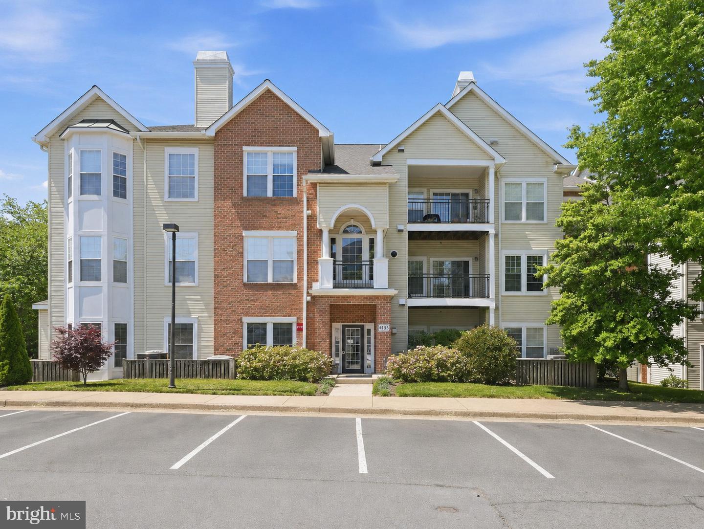 4135 Fountainside Lane #101, Fairfax