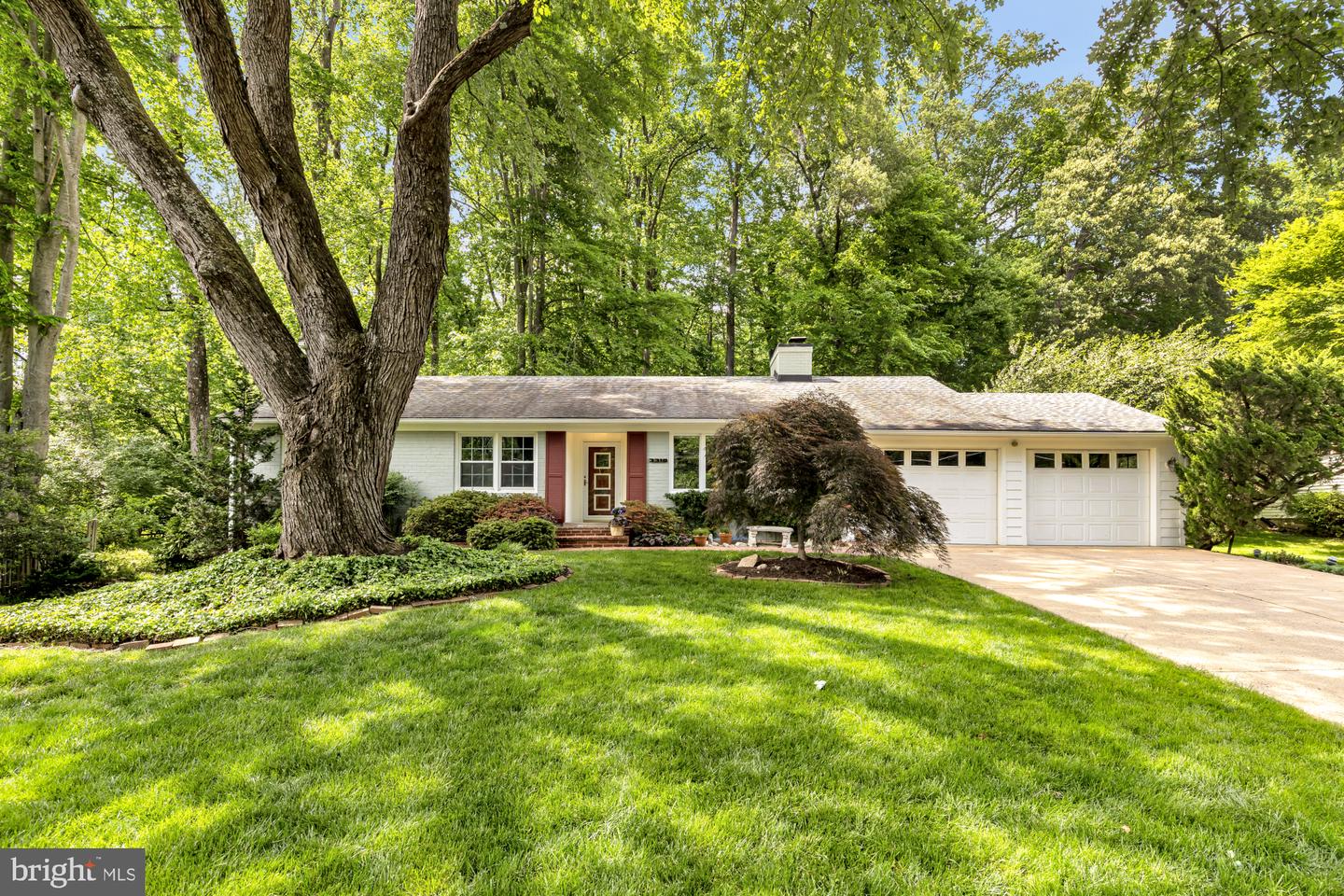 3310 Patrick Henry Drive, Falls Church