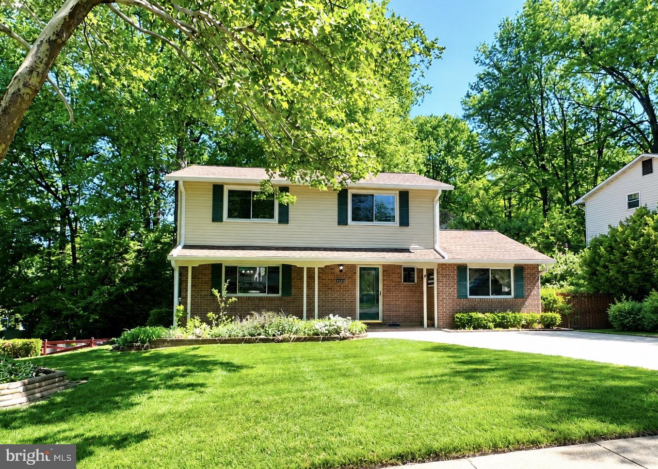 4945 Gainsborough Drive