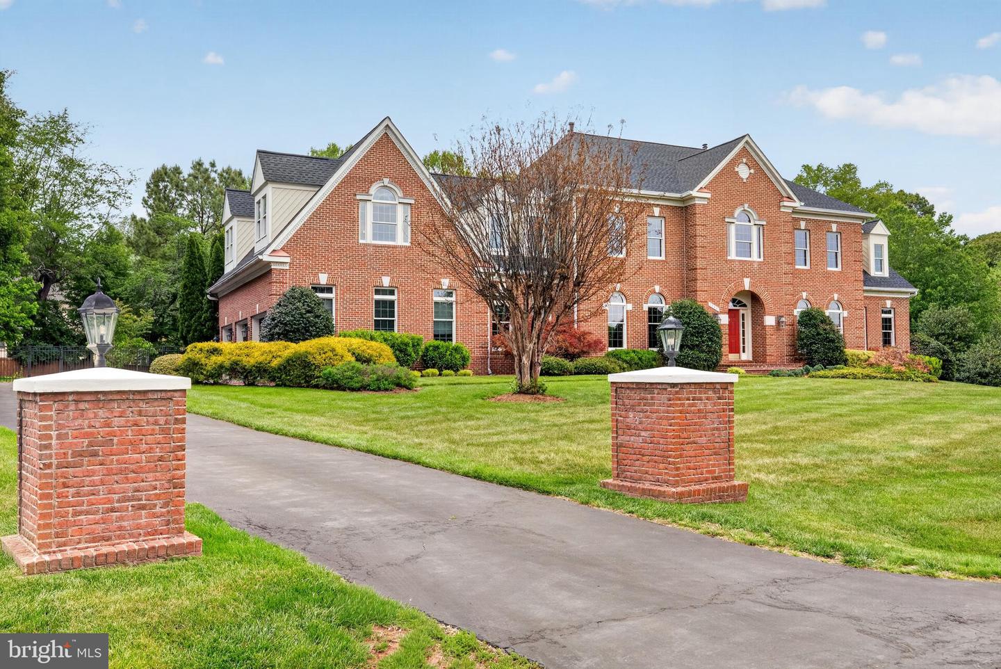 1084 Mill Field Court, Great Falls