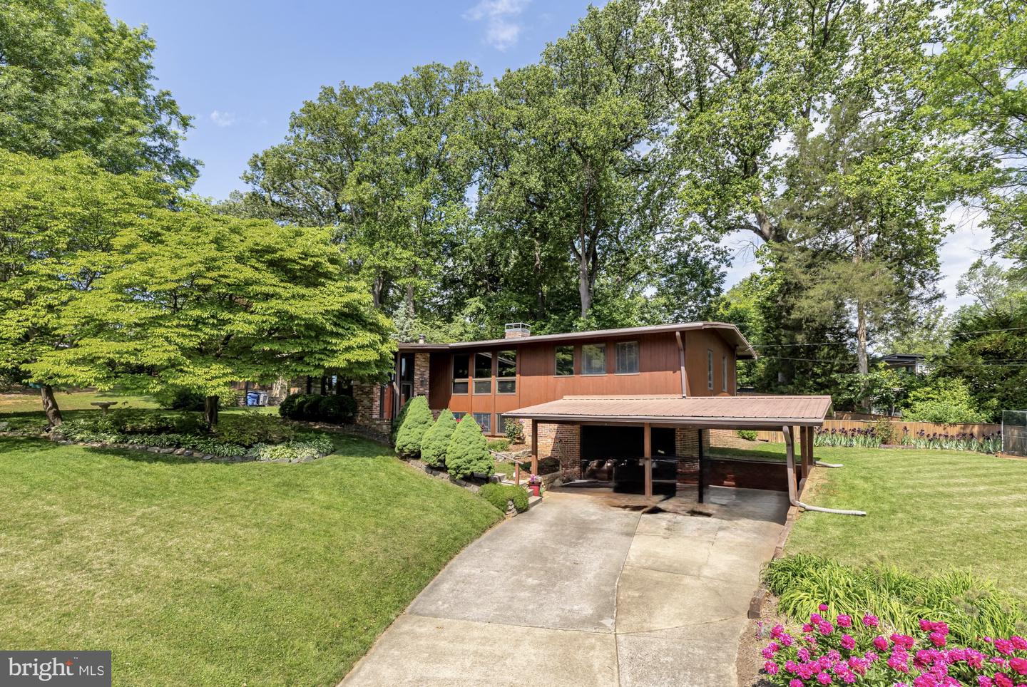 3018 Pine Spring Road, Falls Church
