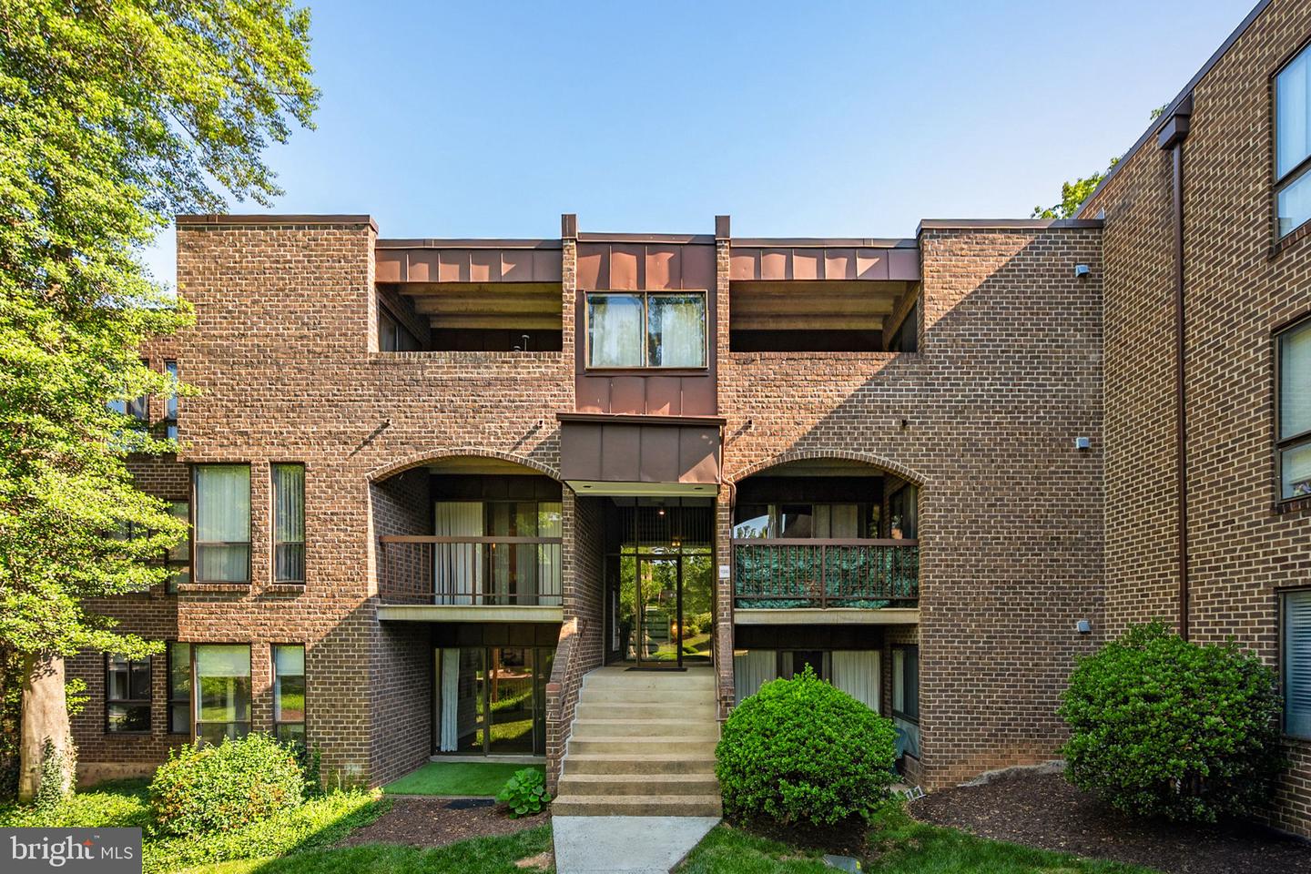 11240 Chestnut Grove Square #157