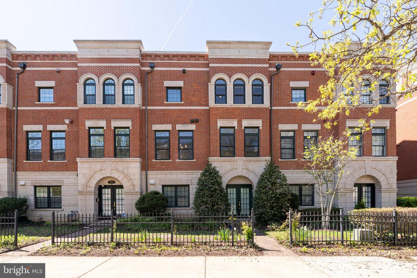 12076 Kinsley Place, Reston