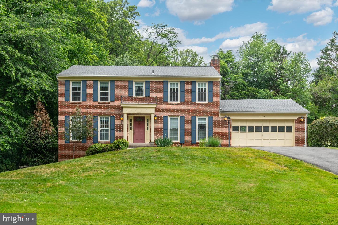 12144 Folkstone Drive, Herndon