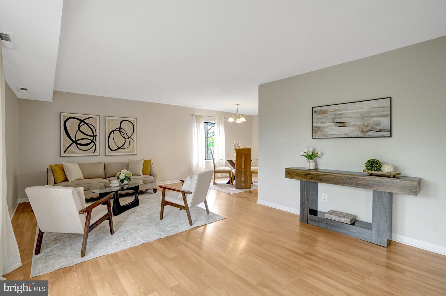 3101 S Manchester Street S #615