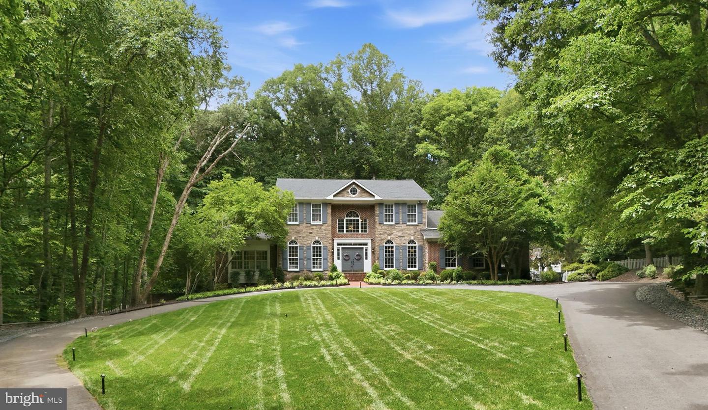 8604 Beaver Pond Lane