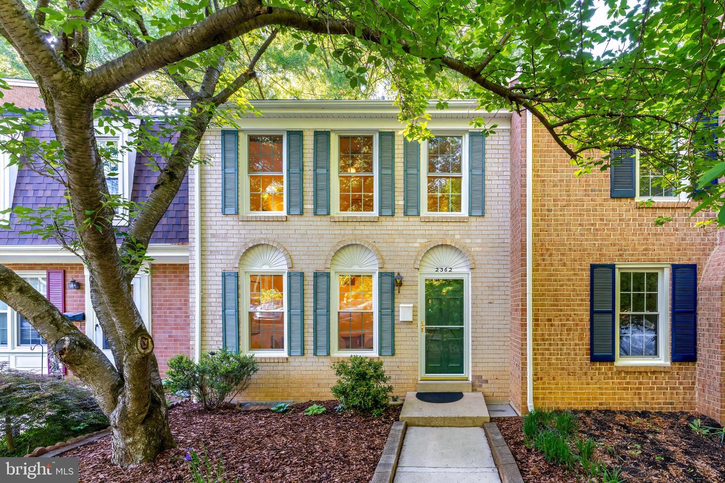 2362 Albot Road, Reston