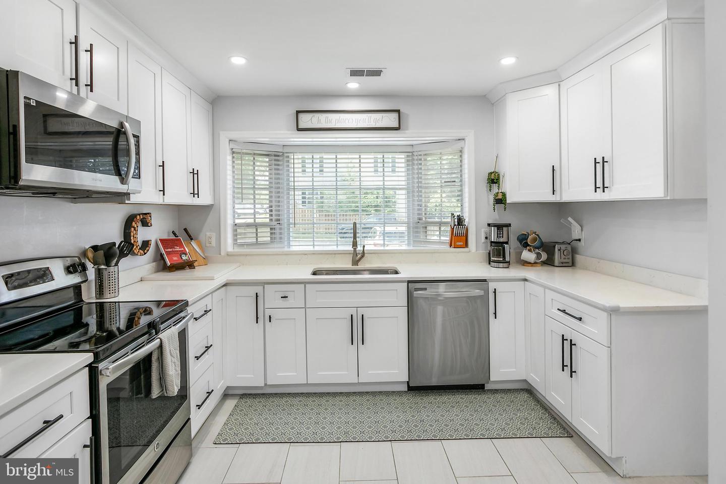 6386 Patience Court