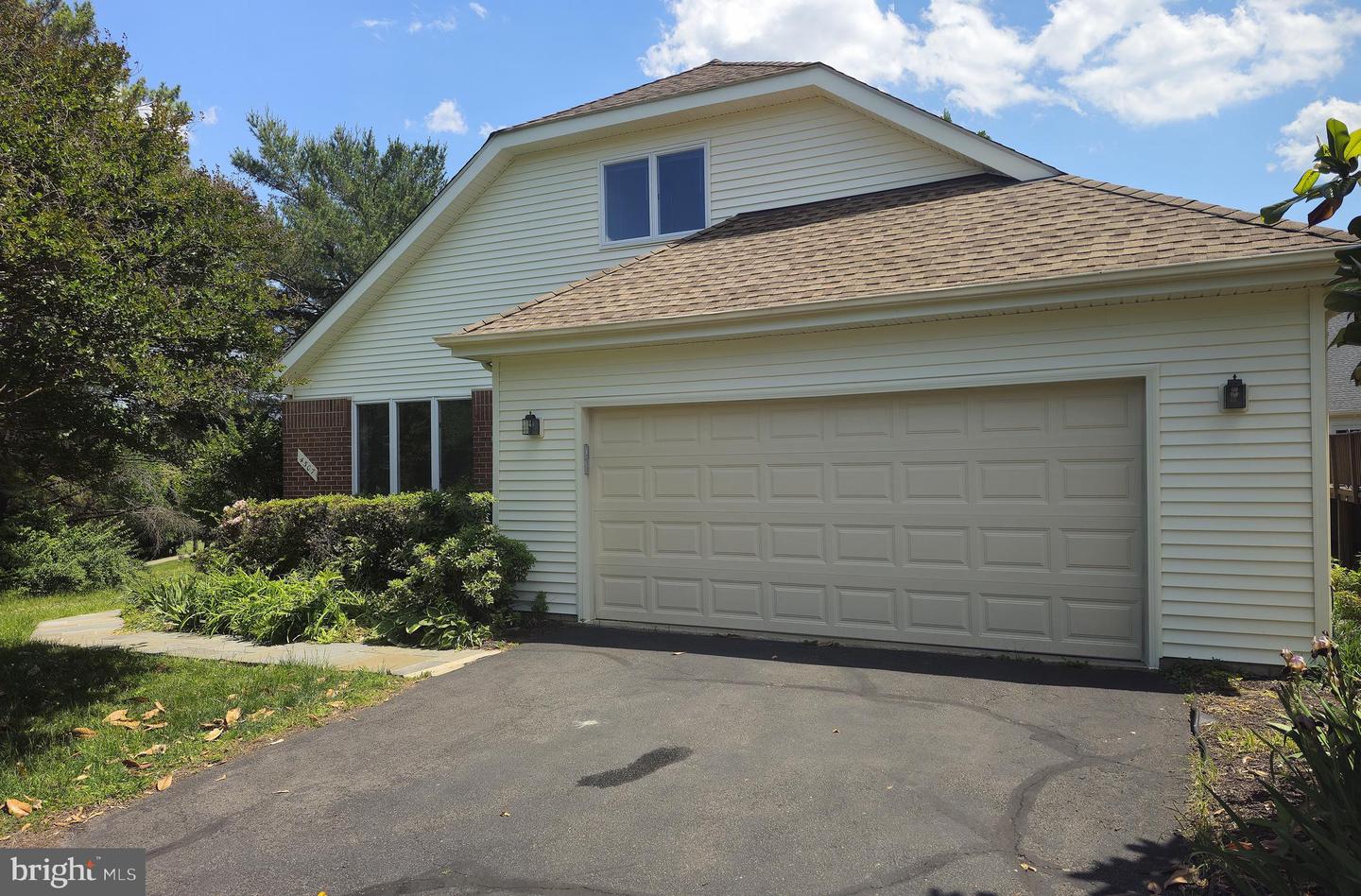 4507 Highland Green Court
