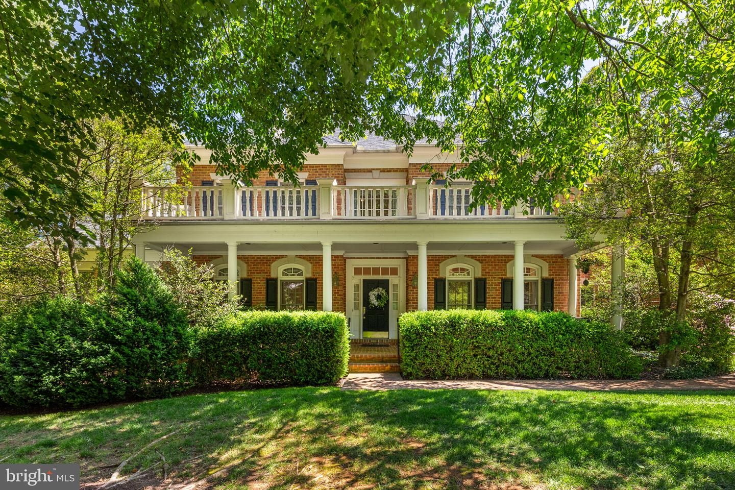 897 Chinquapin Road, Mclean