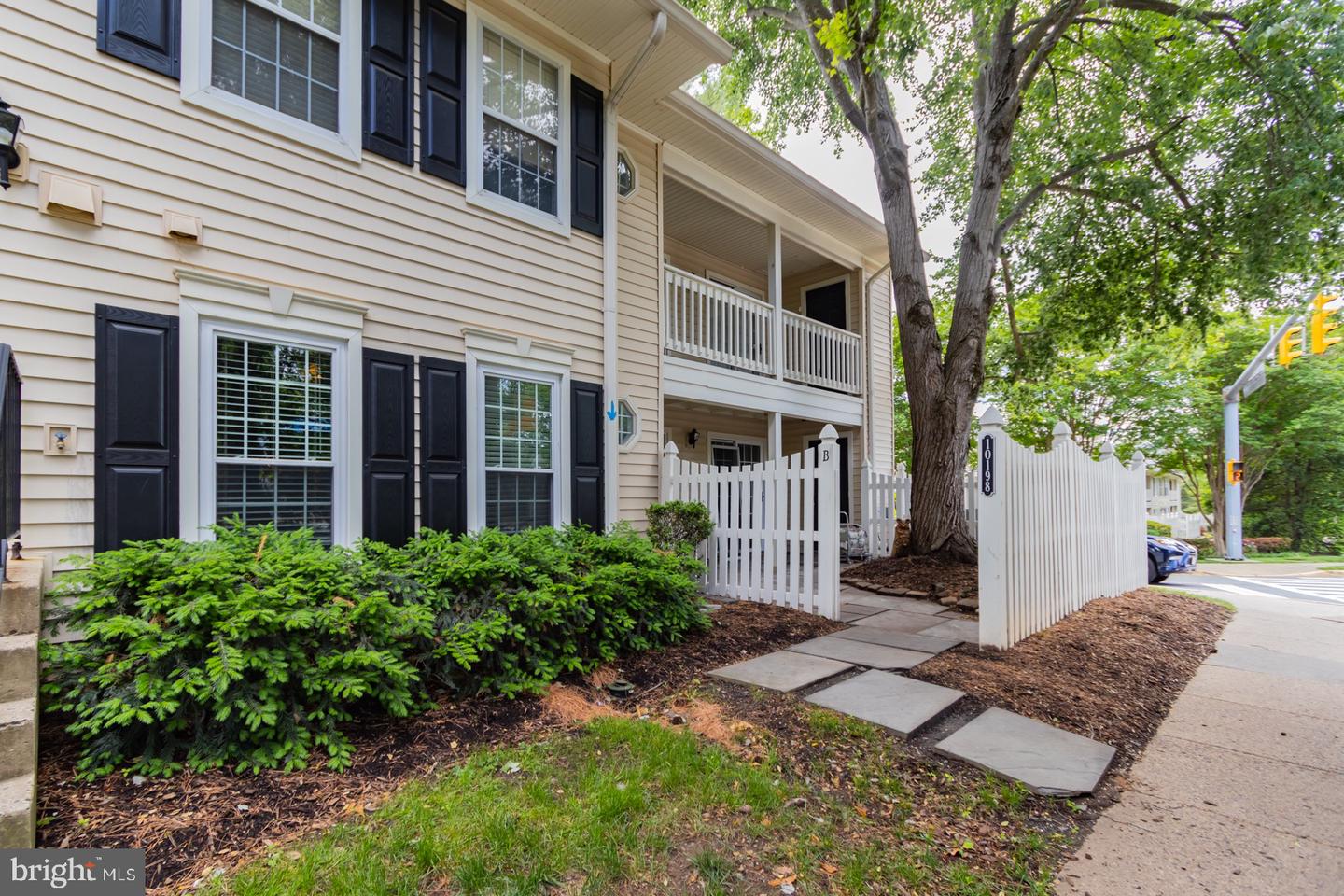 10198 Ashbrooke Court #126
