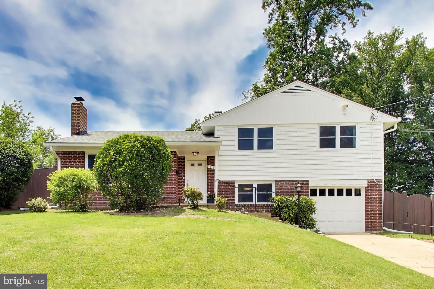 5816 Amelia Street, Springfield