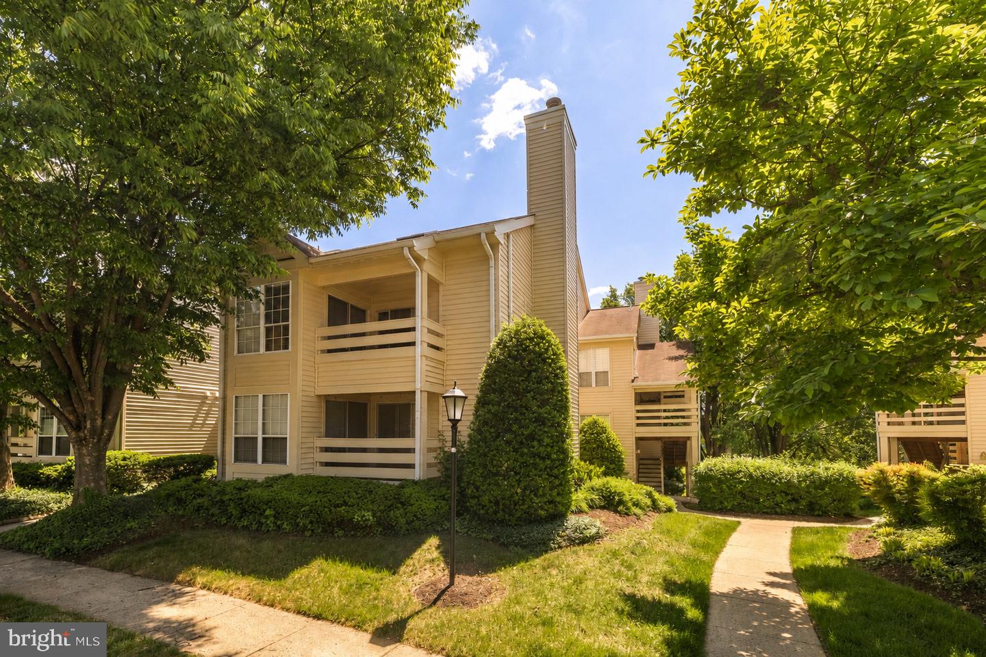 4551 Interlachen Court #h, Alexandria