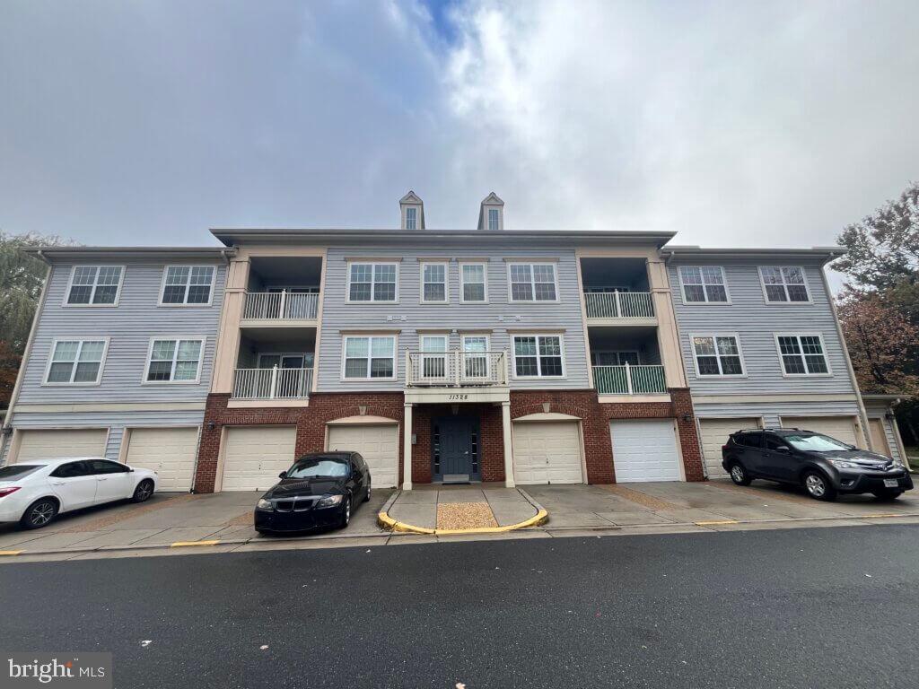 11328 Westbrook Mill Lane #303, Fairfax
