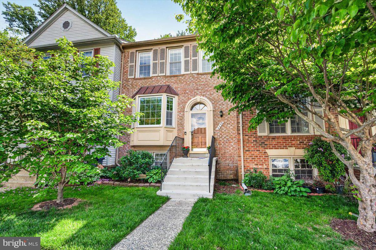 4239 Sleepy Lake Drive, Fairfax