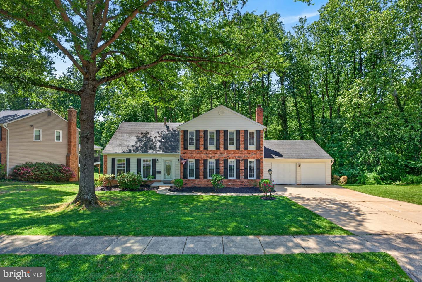 8705 Queen Elizabeth Boulevard, Annandale