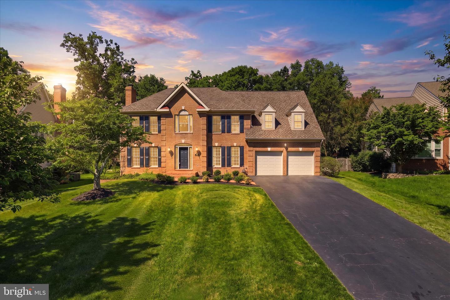 13013 Grey Friars Place, Herndon