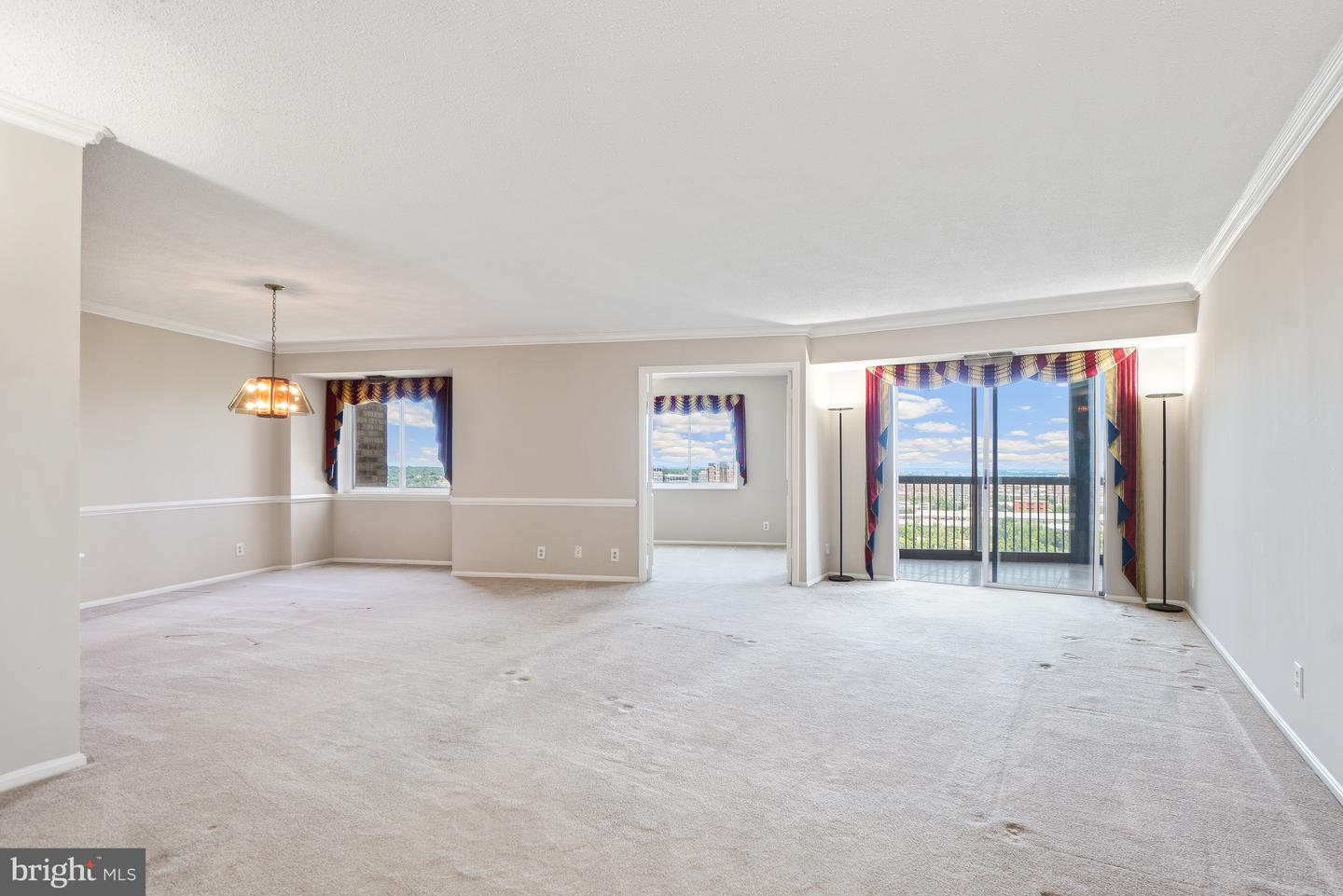 5903 Mount Eagle Drive #1504, Alexandria