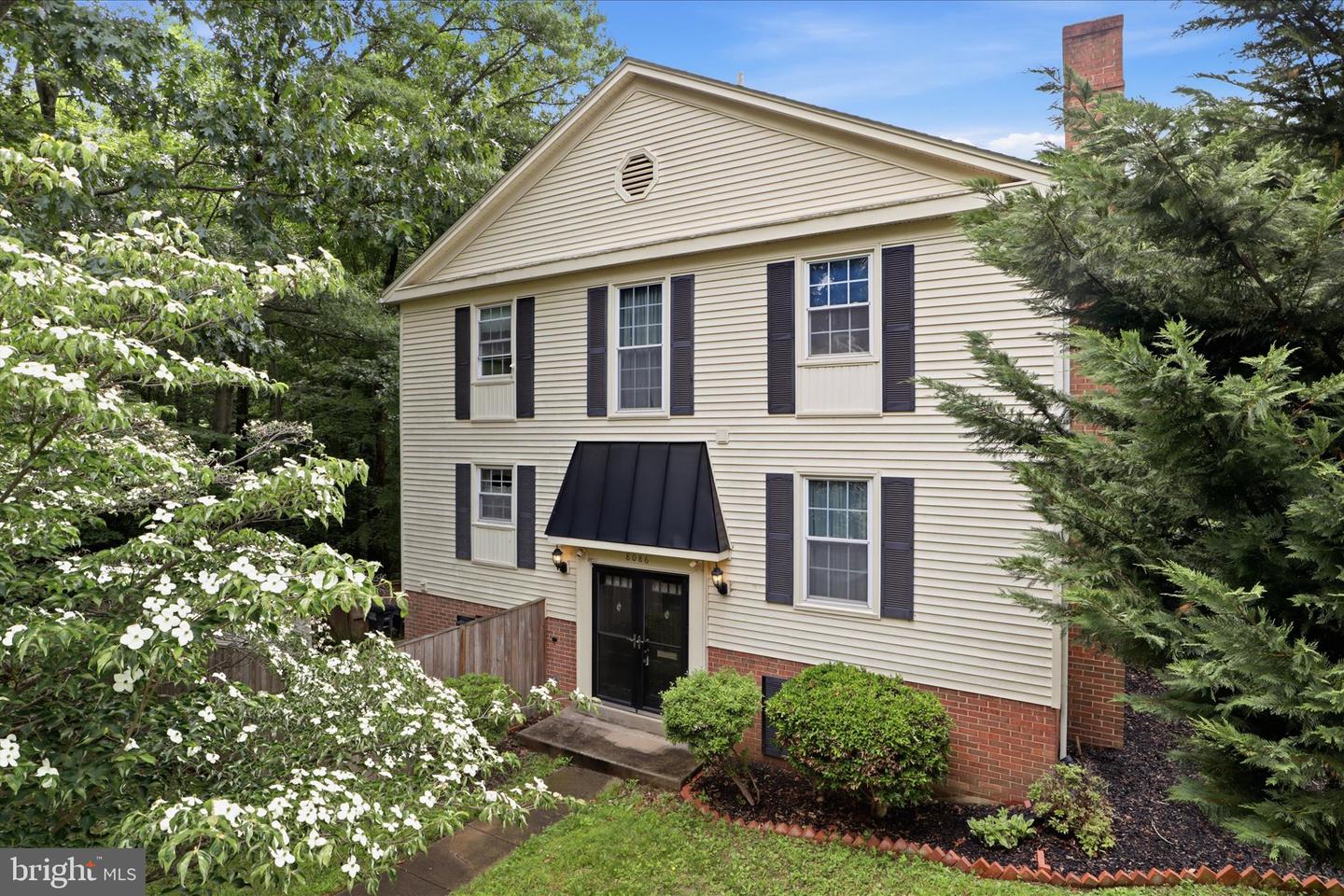 8086 Sleepy View Lane, Springfield