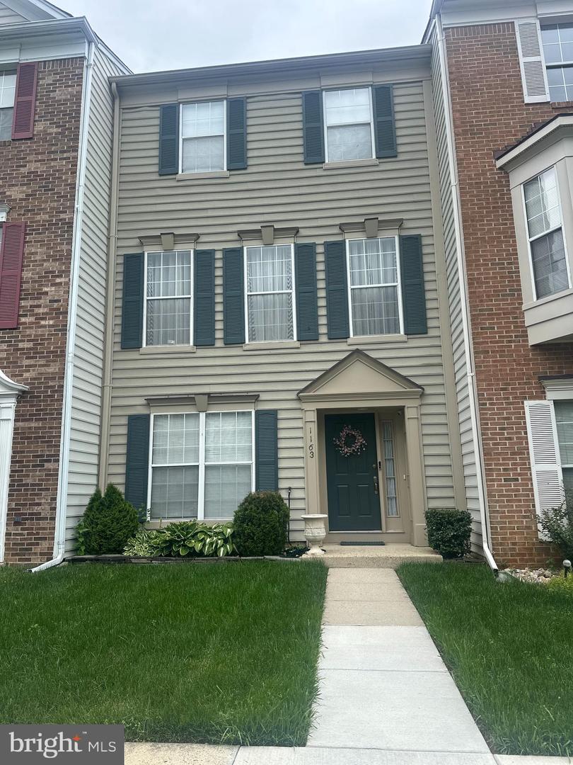 1163 Cypress Tree Place, Herndon