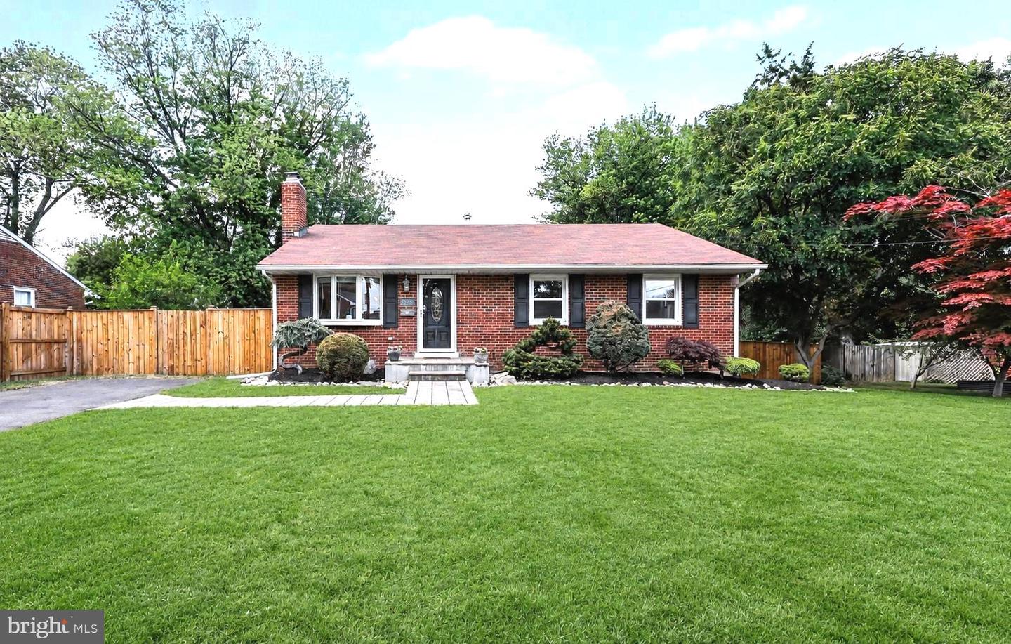 6300 Yellowstone Drive, Alexandria