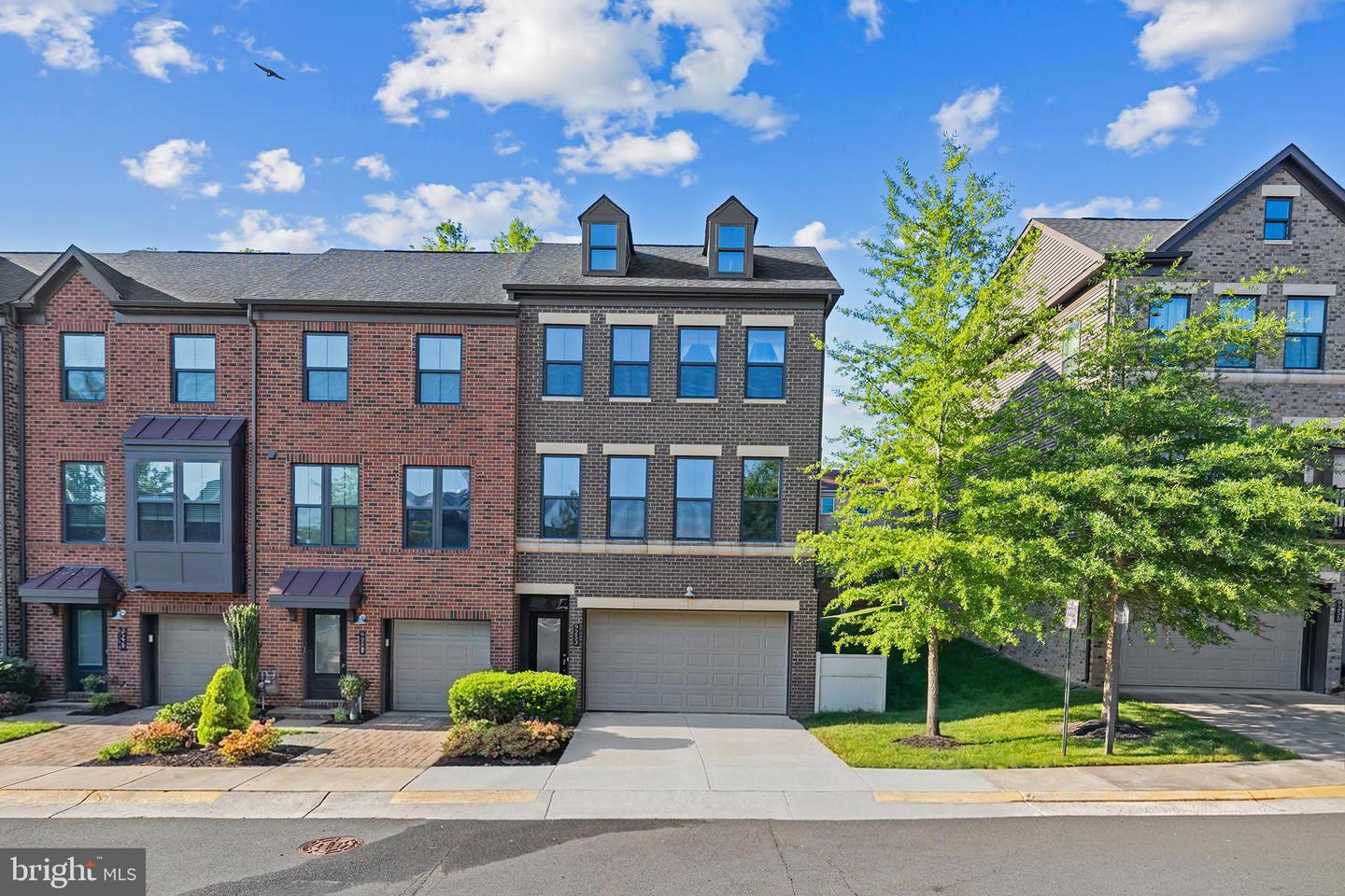 9253 Wood Violet Court, Fairfax